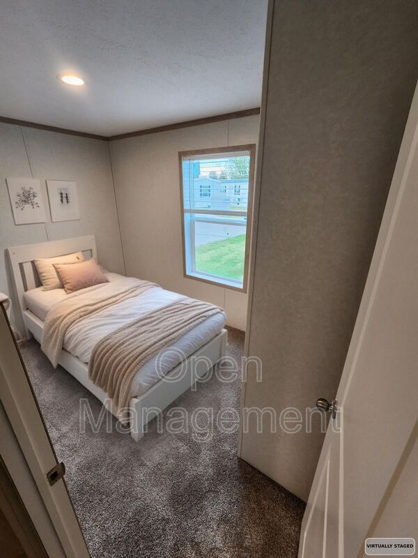 Foto del edificio - 1901 First St