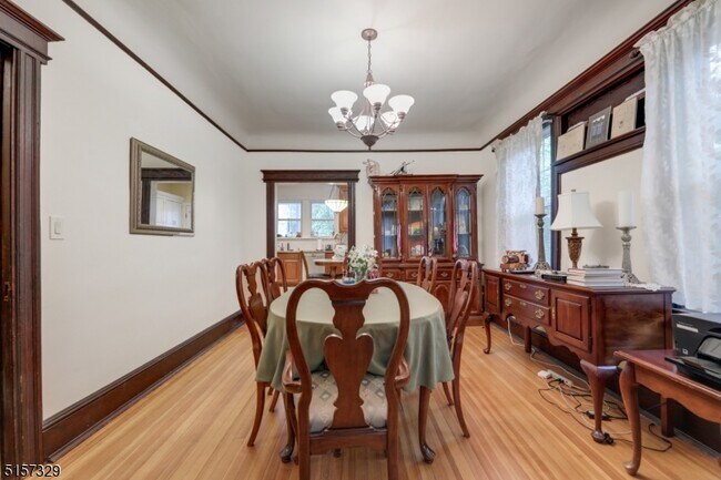 Building Photo - 14 Caton Terrace