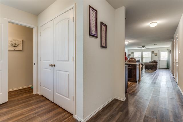 Building Photo - 1116 Skyline Dr