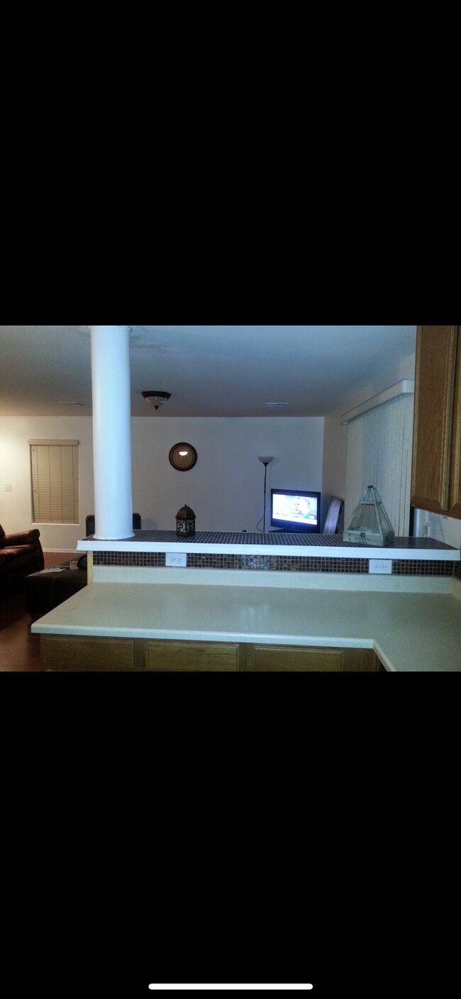 Foto del edificio - 8217 Time Machine Ave