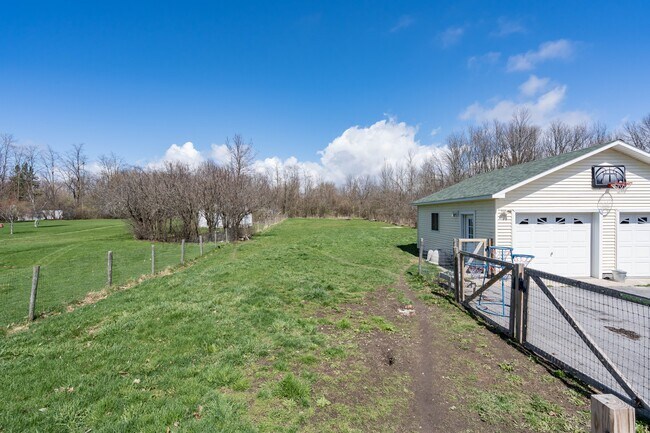 Building Photo - 11853 NY-12E