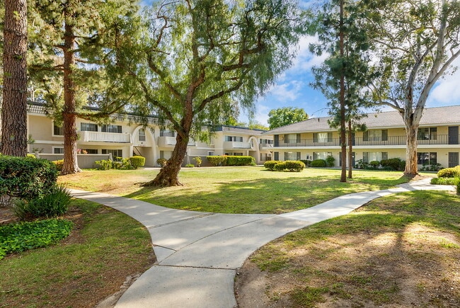 Foto del edificio - Hillcrest Park