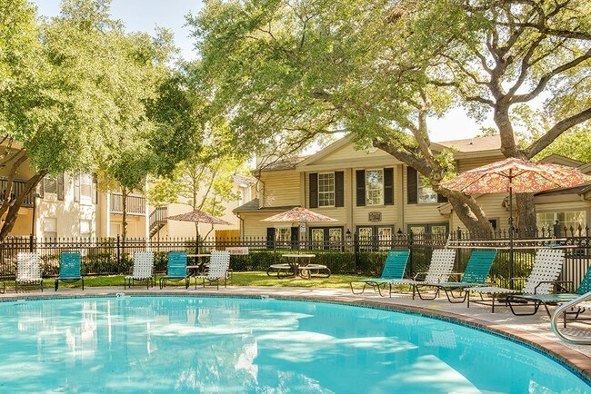 Grove at Northwest Hills Rentals Austin, TX