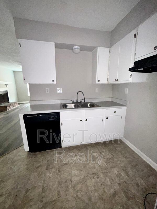 Foto del edificio - 3552 Christine Rd