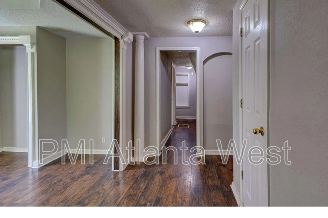Building Photo - 246 Stafford St NW
