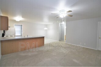 Building Photo - 8931 W Irving St