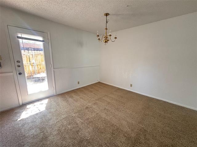 Foto del edificio - 2426 N Graham Dr