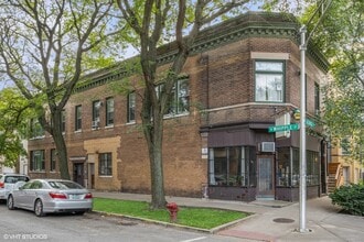 Building Photo - 3035 W George St