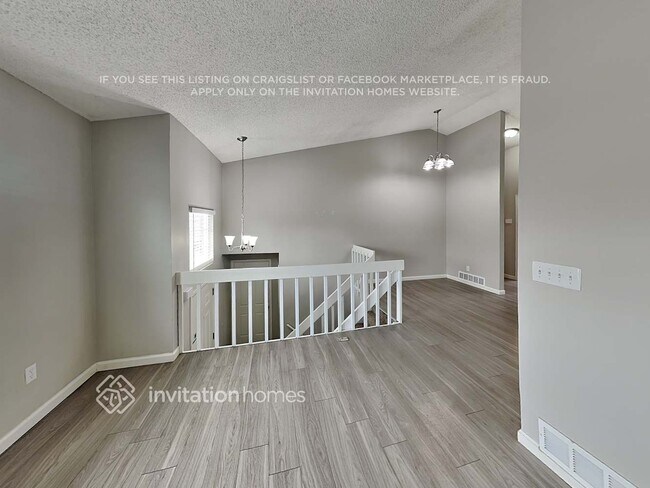 Building Photo - 16735 Blue Mist Cir