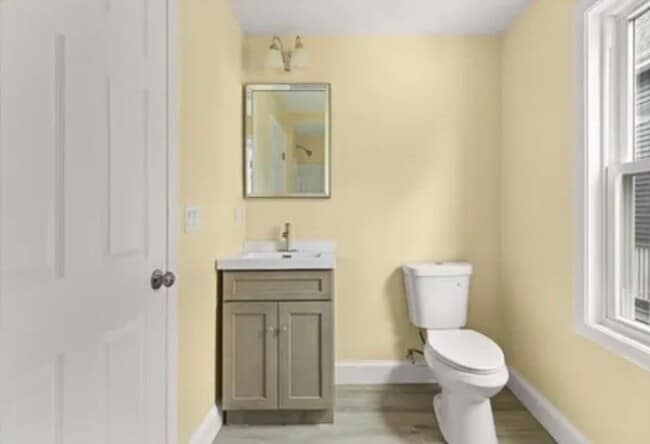 Building Photo - 29 St Casimir Ave