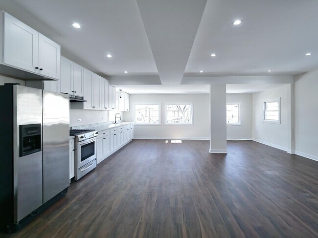 Foto del edificio - 149 N Waller Ave