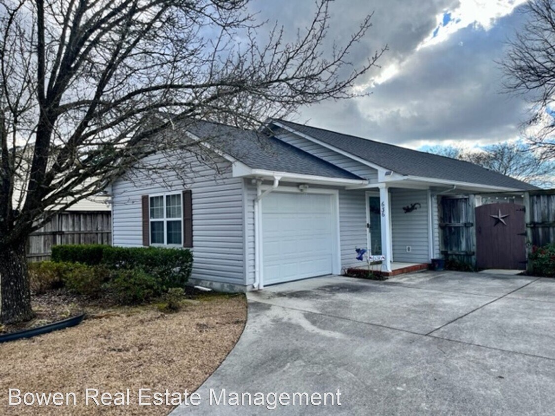 Primary Photo - 2 br, 2 bath House - 636 Independence Drive