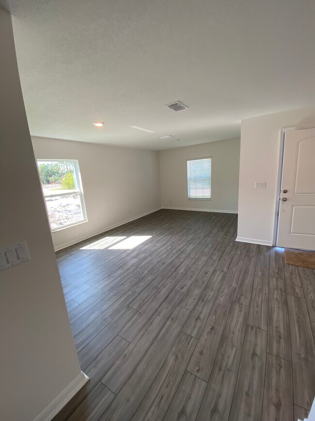 Foto del edificio - 580 Gallagher St SW