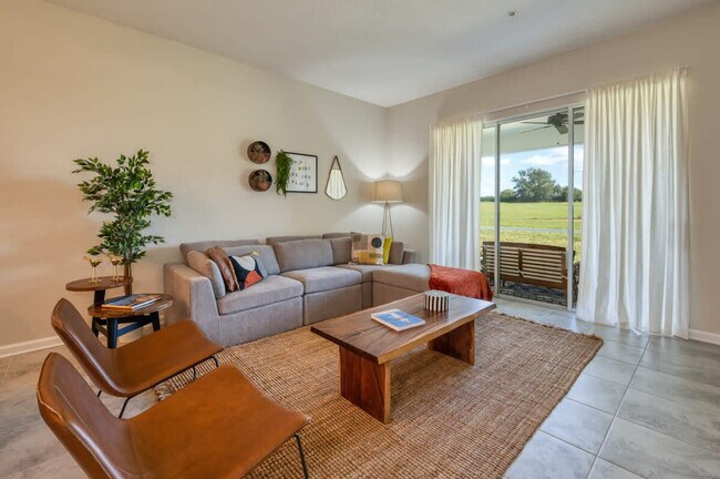 Foto del edificio - 879 Ocean Course Ave