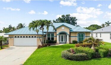 Building Photo - 512 SW South Carolina Dr