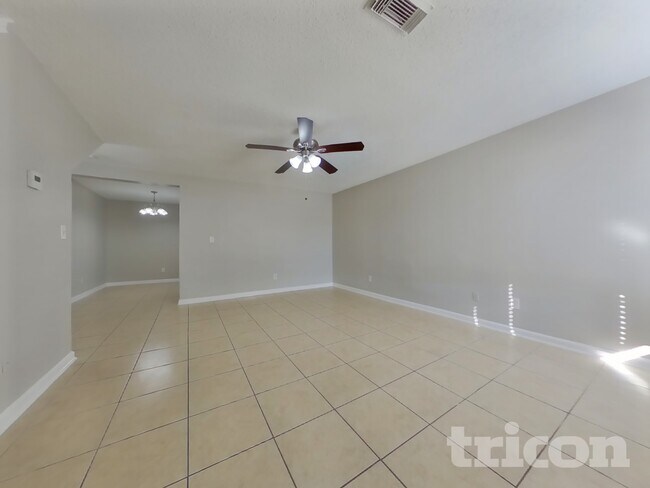 Foto del edificio - 3126 Kelling St