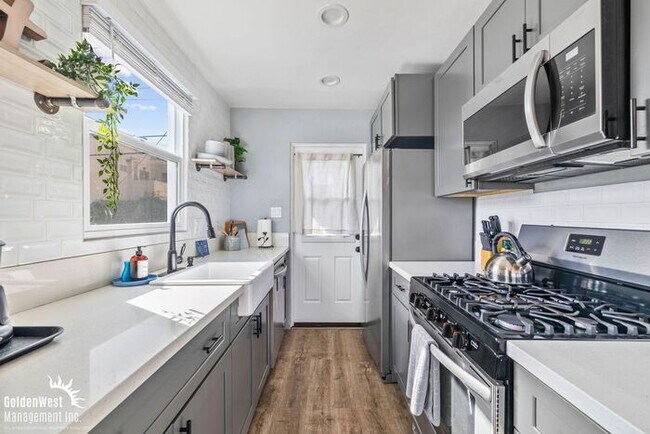 Foto del edificio - Charming 2Bdm 1Ba upstairs Unit in North P...