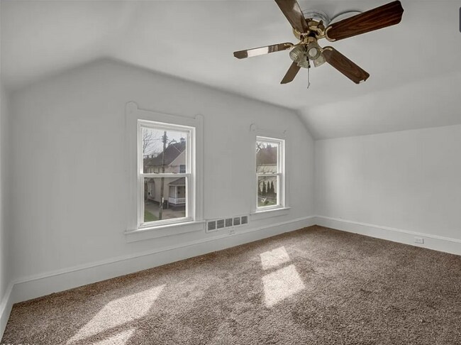 Foto del edificio - 3134 W 88th St