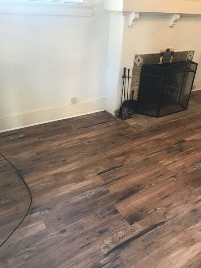 Foto del edificio - Charming 3 bedroom/2 bath near Cal Poly