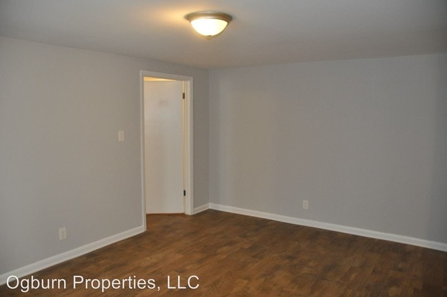 Building Photo - 1418-1424 Glade St NW