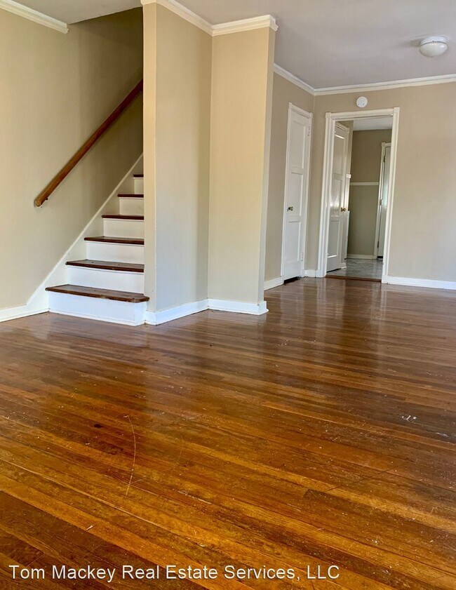 Building Photo - 2 br, 1 bath House - 2550 Rittiner Dr