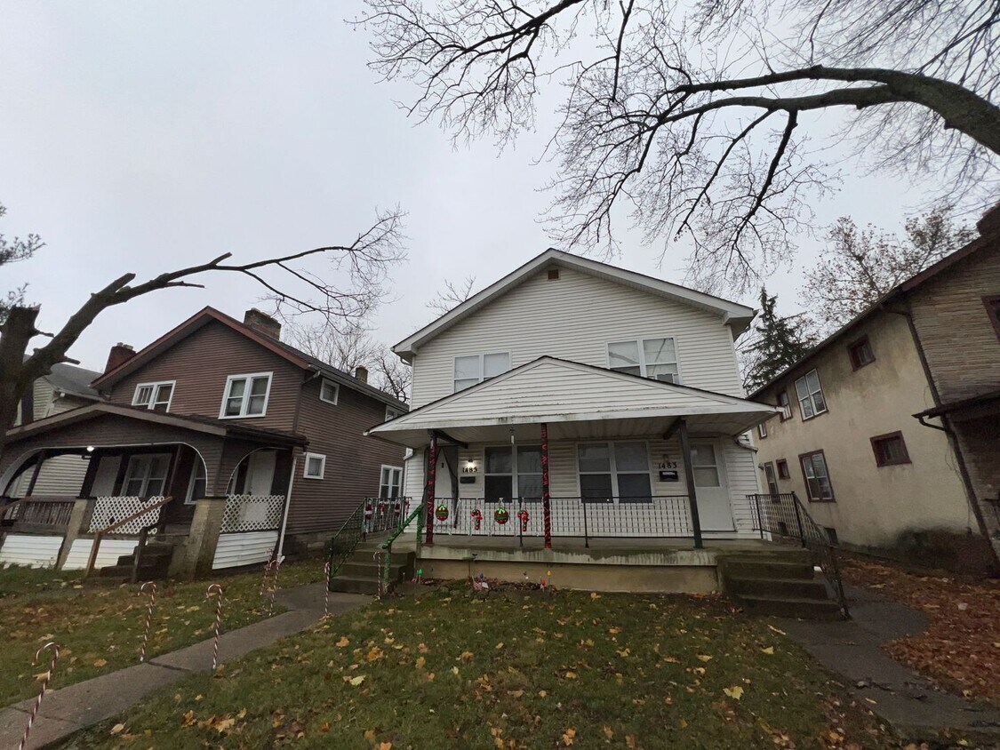 14831485 Republic Ave Unit 1483, Columbus, OH 43211 Room for Rent in