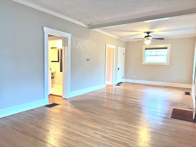 Building Photo - 4631 SE Clinton St