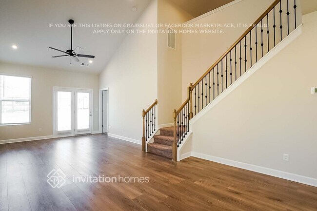Building Photo - 554 Becks Pl