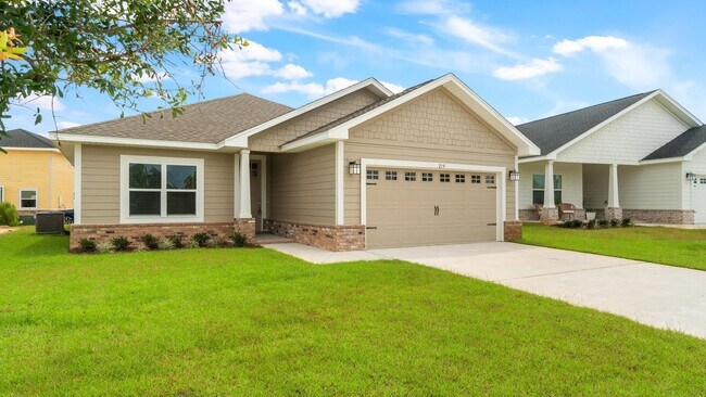 Building Photo - 215 Speckled Trout Ln N