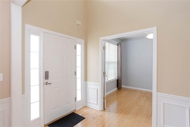 Foto del edificio - 3008 Donamire Ave NW