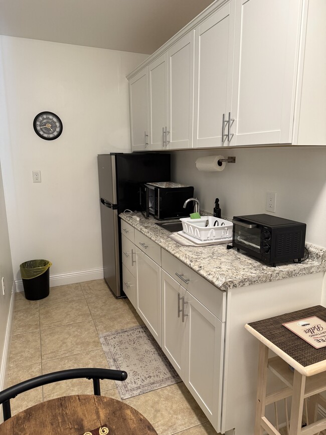 Building Photo - 14355 SW 93rd Ter