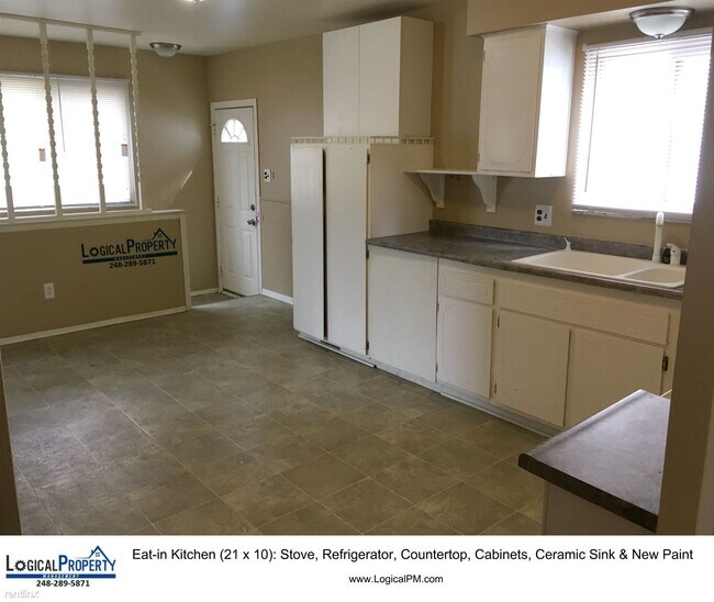 Foto del edificio - 4 br, 1.5 bath House - 8160 Dale