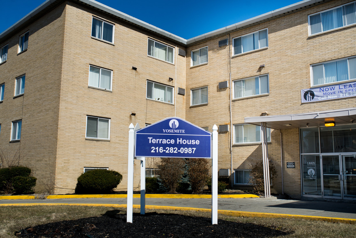 Primary Photo - Terrace House Apartments