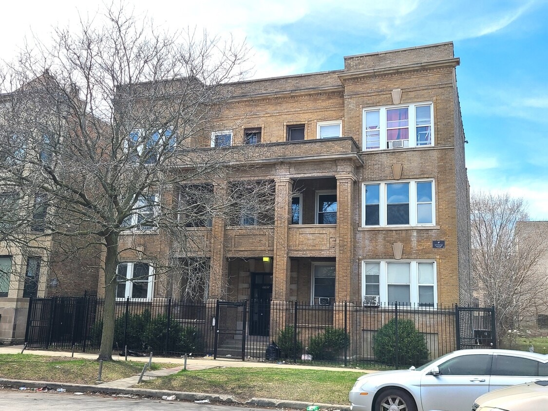 6032 S Prairie Ave Unit 1, Chicago, IL 60637 Apartment for Rent in