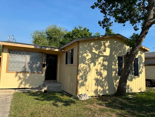 Foto del edificio - 4942 Brandesky