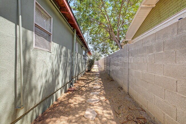 Foto del edificio - 1117 N 13th St