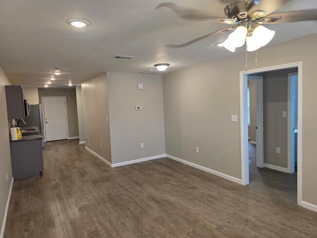 Foto del edificio - 720-722 6th St NW