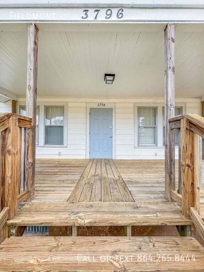 Photo - 3796 Old Greenville Hwy House