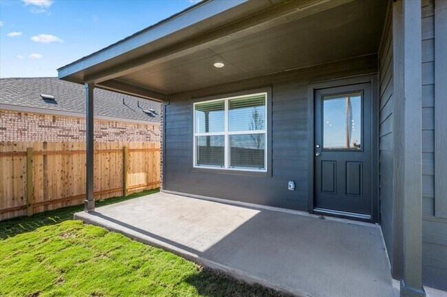 Foto del edificio - 17701 Sage Thrasher Dr