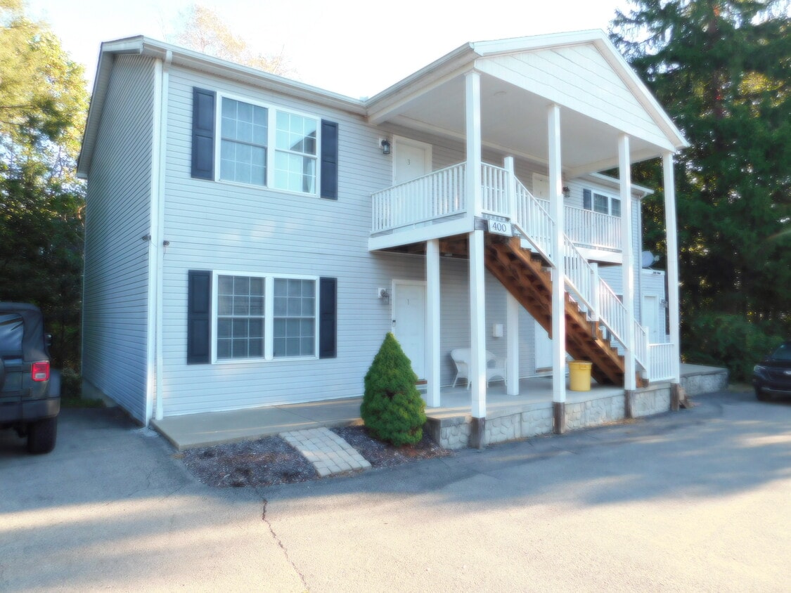 Foto principal - 400 Beaver St