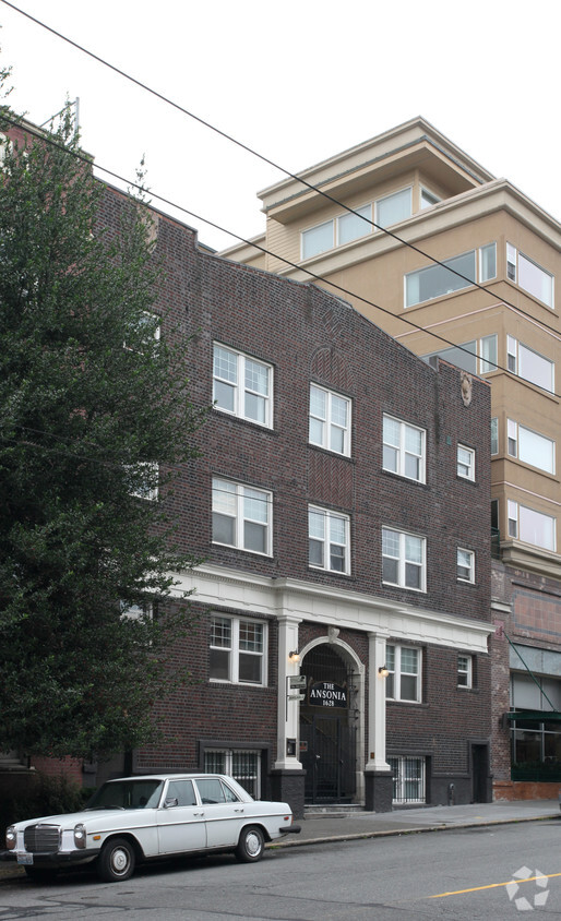 Building Photo - The Ansonia Apartments