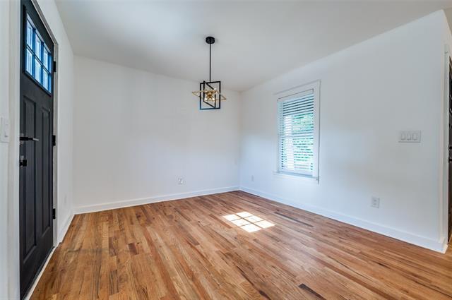 Building Photo - 1209 S Marsalis Ave