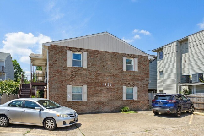 Building Photo - Ocean View East