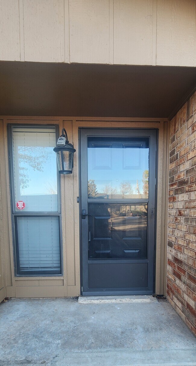 Foto del edificio - 907 NE Tortoise Dr