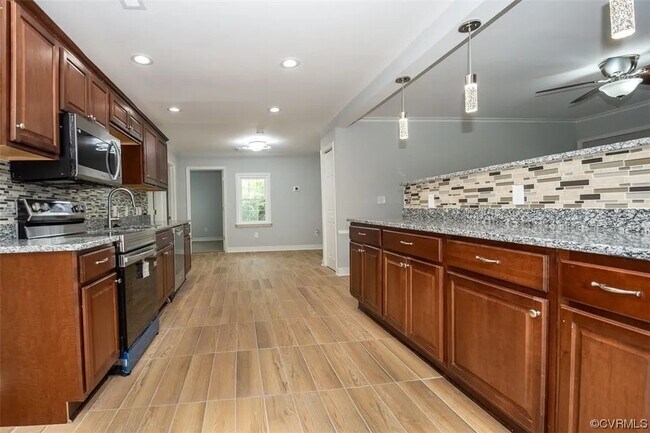 Foto del edificio - 10539 Greenwood Rd