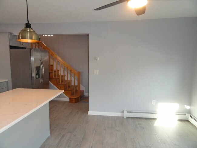 Foto del edificio - 314 Proctor Ave