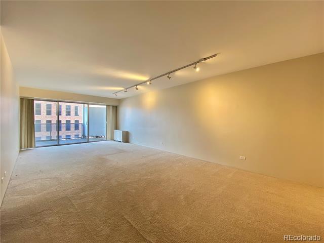 Foto del edificio - 888 Logan St