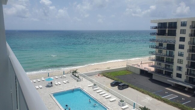 Foto del edificio - 3450 S Ocean Blvd