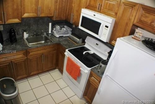 Foto del edificio - 13241 SW 17th Ln