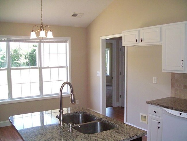 Foto del edificio - 2337 Hartley Ct